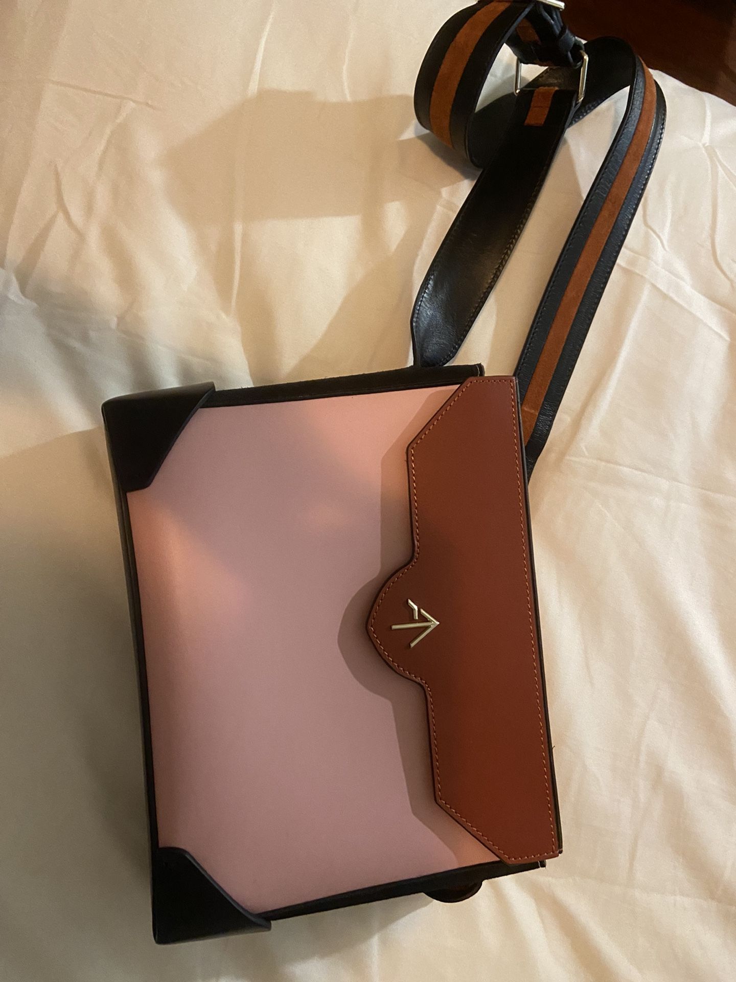  Manu Atelier Pink Geometric Handbag 