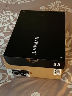 NIKE JORDANS MA2 WOMENS 5.5 NEW