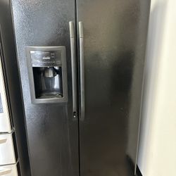 GE Black Side By Side Refrigerator 