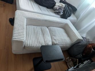 Boneless couch