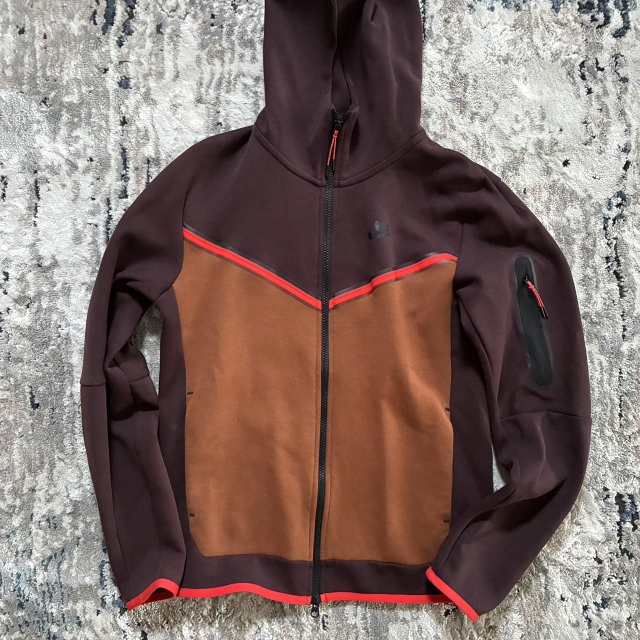 Brown Nike Tech Fleece