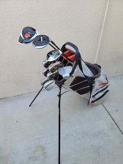 Taylormade M4 & R11s Golf Club Set Right Handed W/TaylorMade Stand Bag