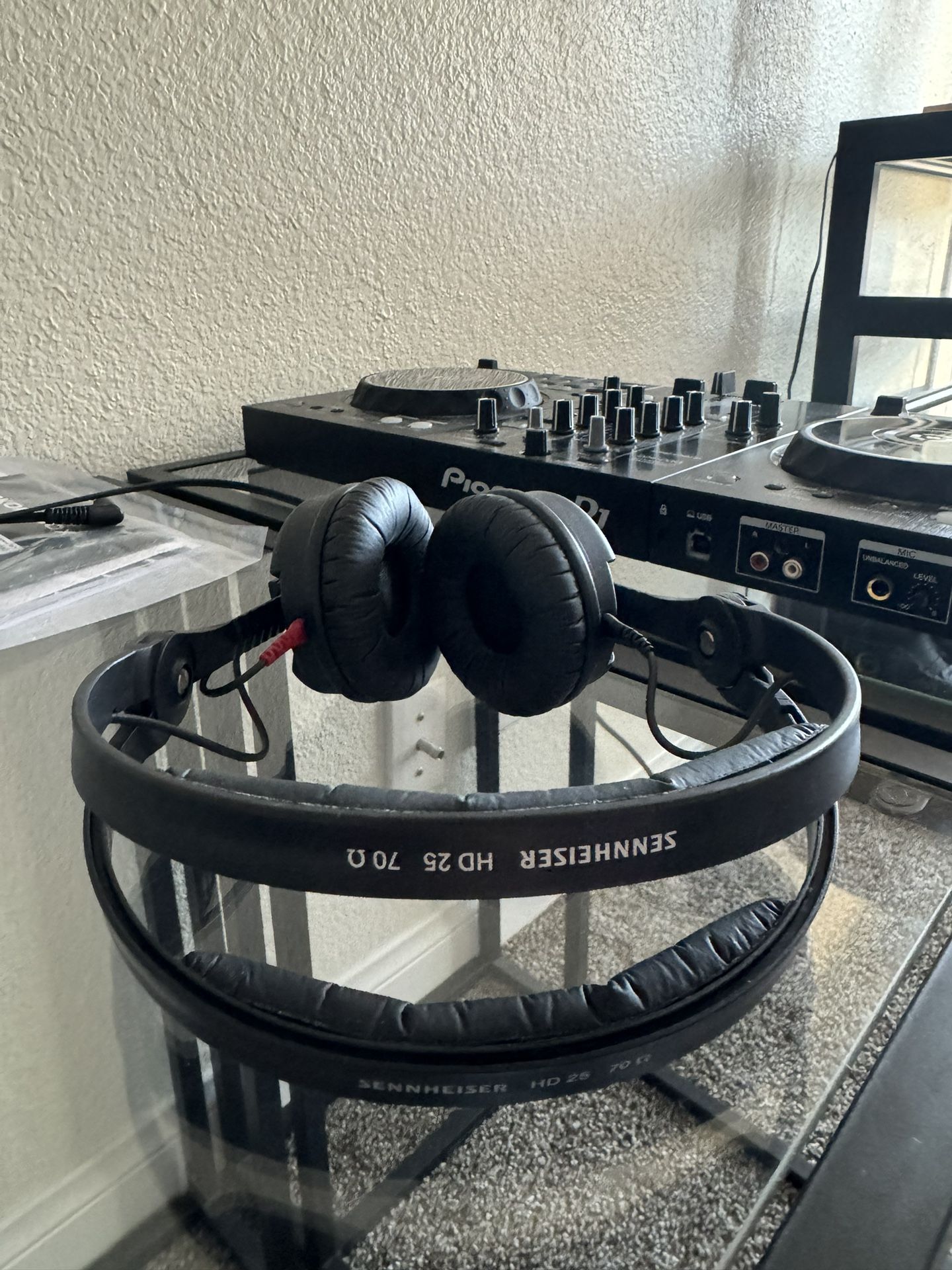 Sennheiser HD 25 headphones