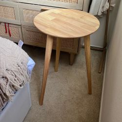 Wood Stool 