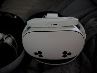 Meta Quest 3S VR Headset with Controllers and Case