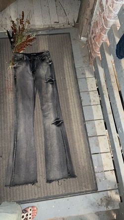 Highest stakes stretch flare jean by FASHIONNOVA