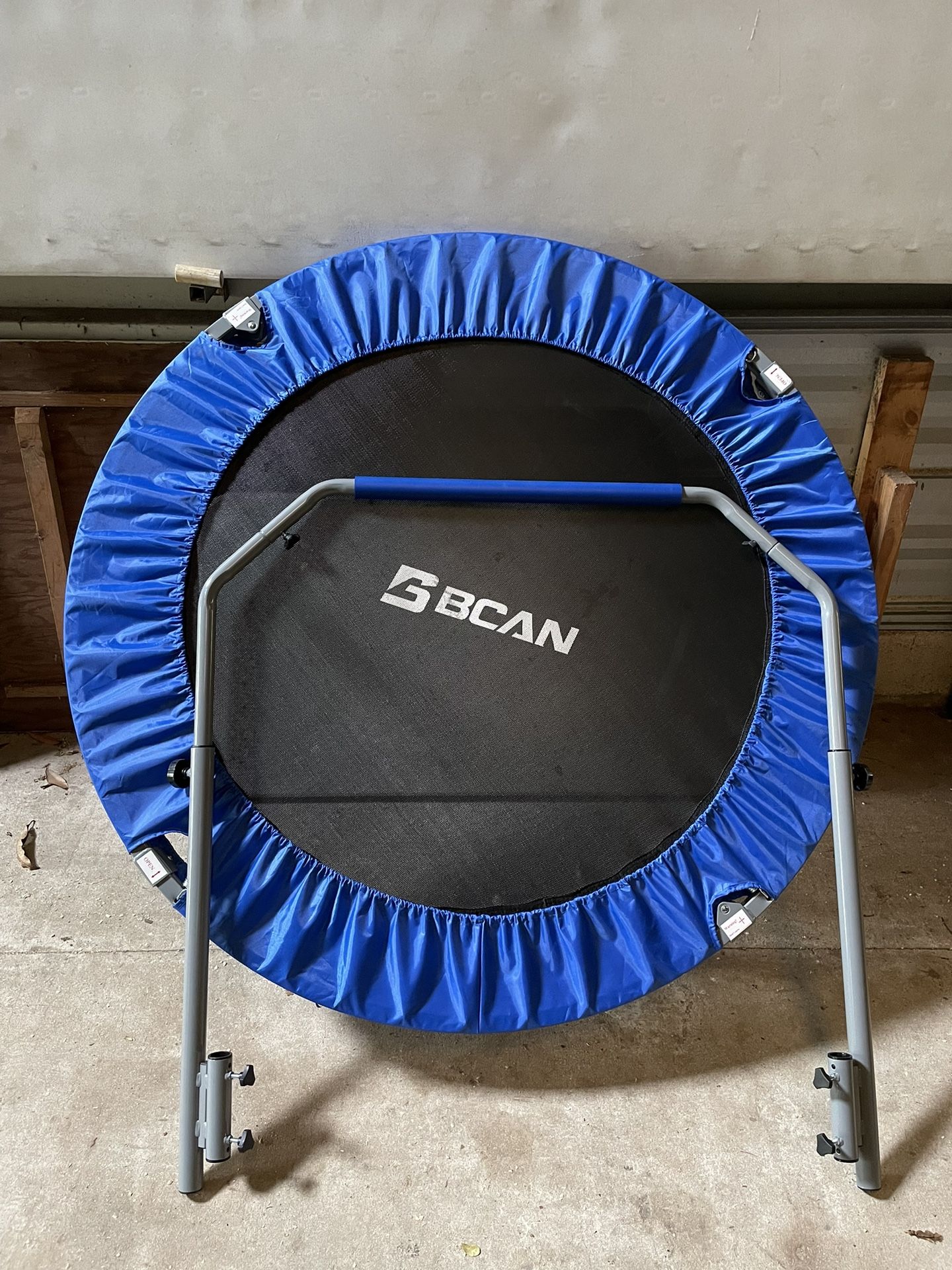 Trampoline