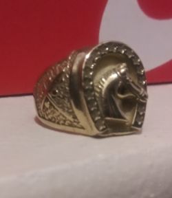 Gold ring