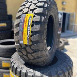 LT 33 1250 17 Mud Terrain Set De Nuevas Llantas 