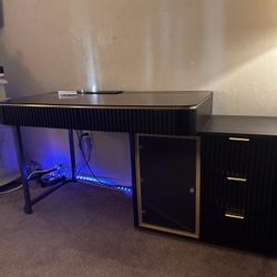 Gorgeous Glass top Desk/vanity Interchangeable