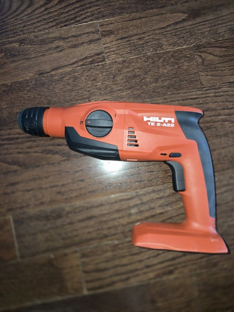 Hilti
(Brand Rating: 4.5/5)
22-Volt Lithium-Ion 5/8 in. SDS Plus Cordless Rotary Hammer Drill TE 2-A Tool Body