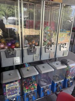 Candy Toy machine