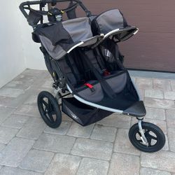 BOB Duallie Stroller Like NEW