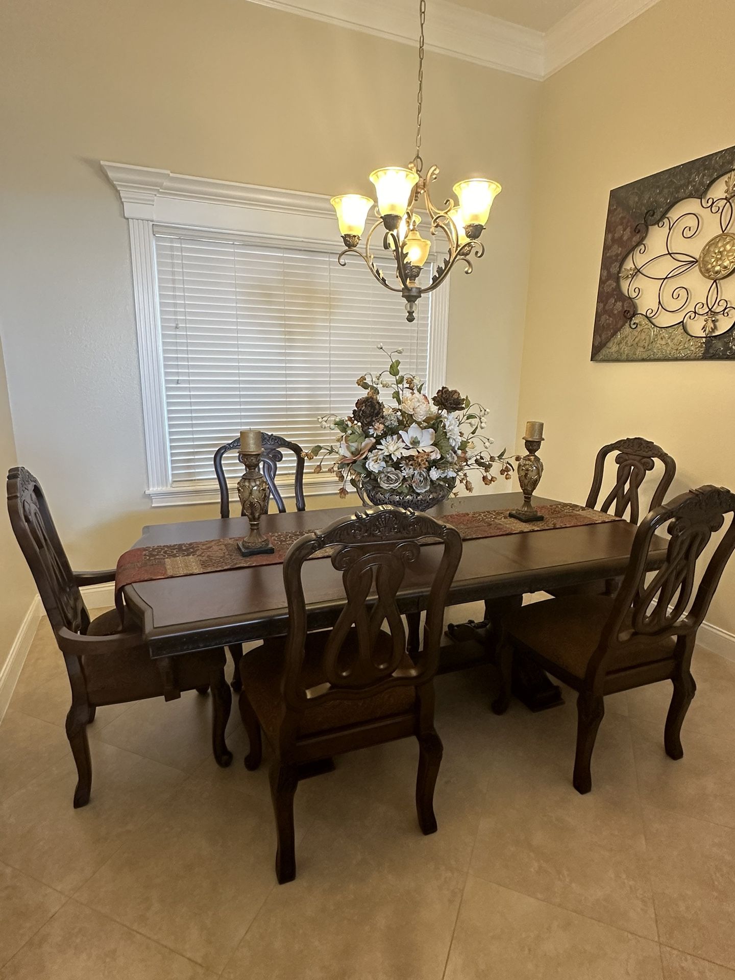 Vintage Bernhardt Bernhardt Dining Room Set Used Bernhardt