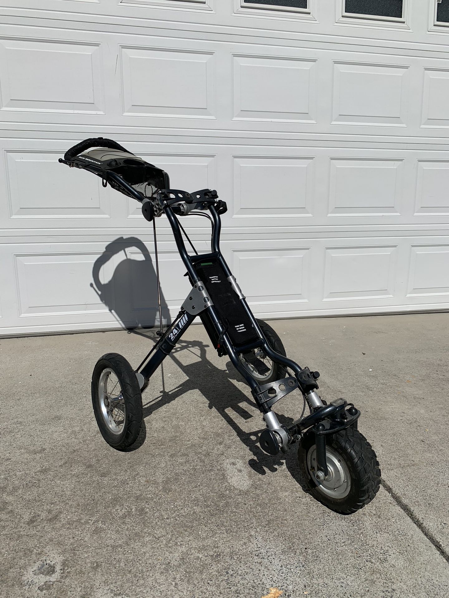 Sun Mountain Golf Speed 24V E-Cart with new batteries and charger