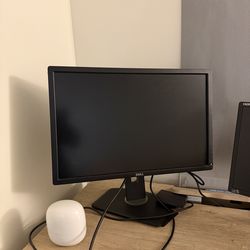 2 desktop computers
