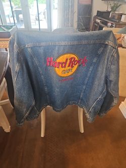 Large Hard Rock Cafe Cancun Vintage Levi Jacket