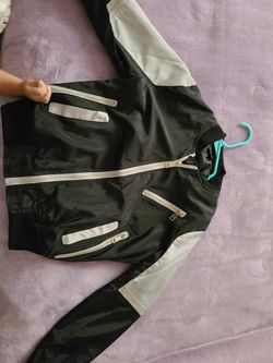 Small windbreaker