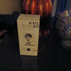 Wyze CAMERA