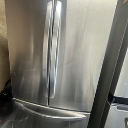 LG 3 Door Stainless Refrigerator 2021 Model Have A Dent Reason For The Price 