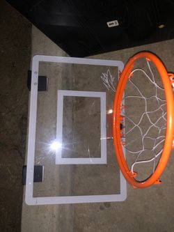Door basket ball