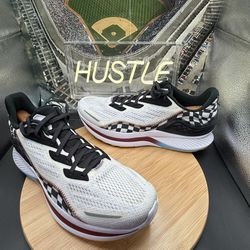 Saucony Men's Endorphin Shift 2 Reverie Running Shoes Size 13