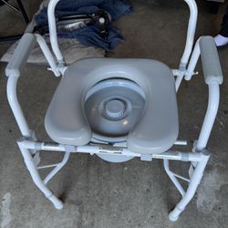 Commode New : Medical Supply 