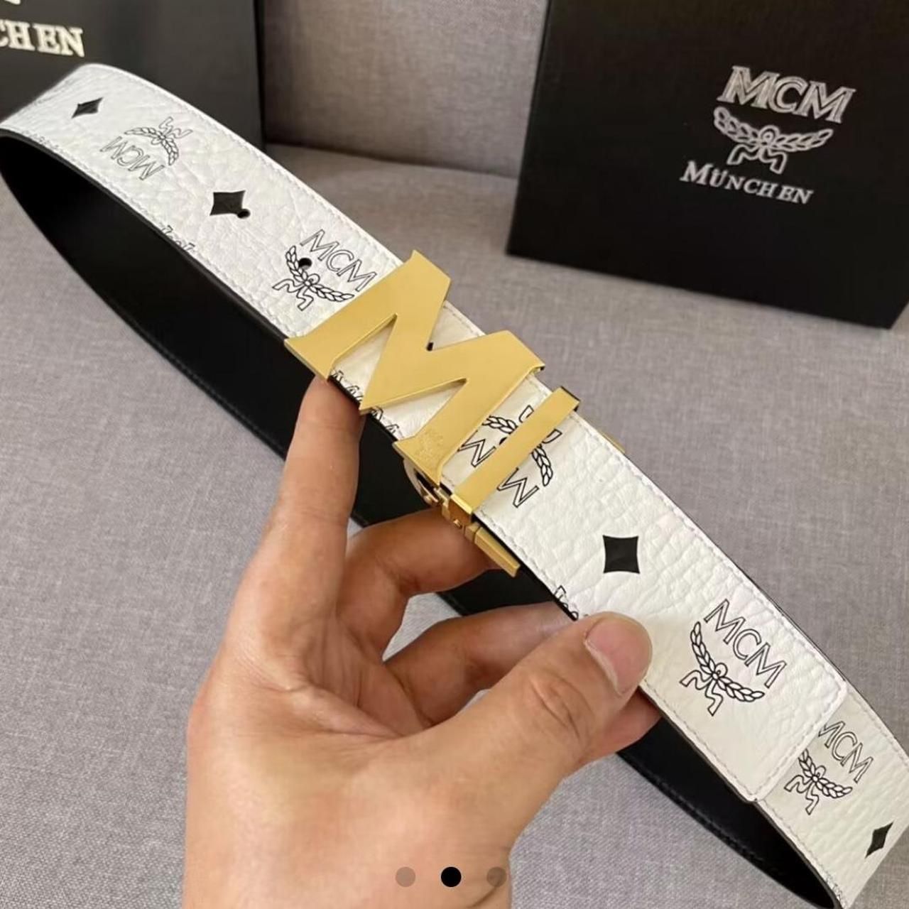 Mcm Belt white and gold size 34