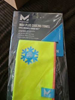 MISSION  Max Plus Cooling Towel
