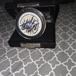(Adrian Peterson R.O.Y. 2004) Autographed River wind Poker Chip