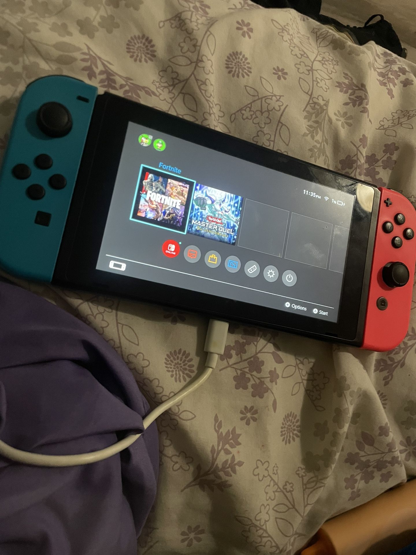 Nintendo Switch 