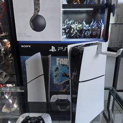 PS5 DIGITAL + HEATSET PULSE WIRELESS Y UN CONTROL