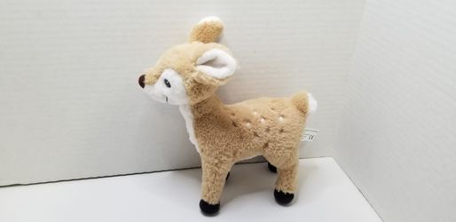 7" plush deer