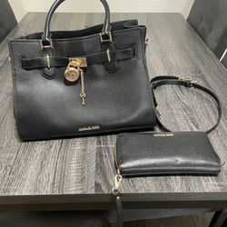 Michael Kors Purse And Wallet Set MK