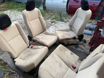 RAV4 seat  2015