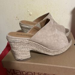 💕Plataform shoes / Zapatos de plataforma.  almost new / casi nuevos.    Tengo negros y en color crema también