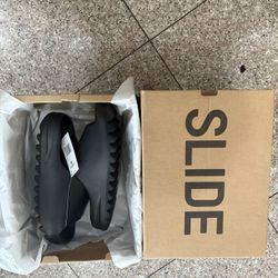 Yeezy Slides