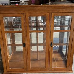 Hutch Top w/Glass Shelves