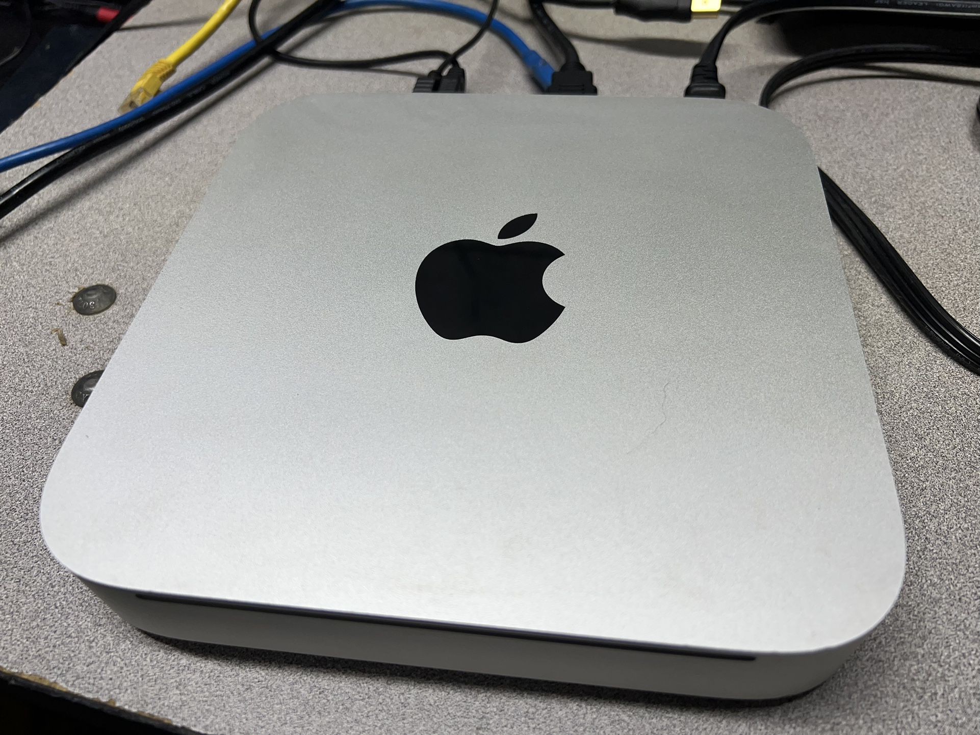 Apple Mac Mini - OS X Catalina - Garageband - Wifi - 8 Gb Ram 