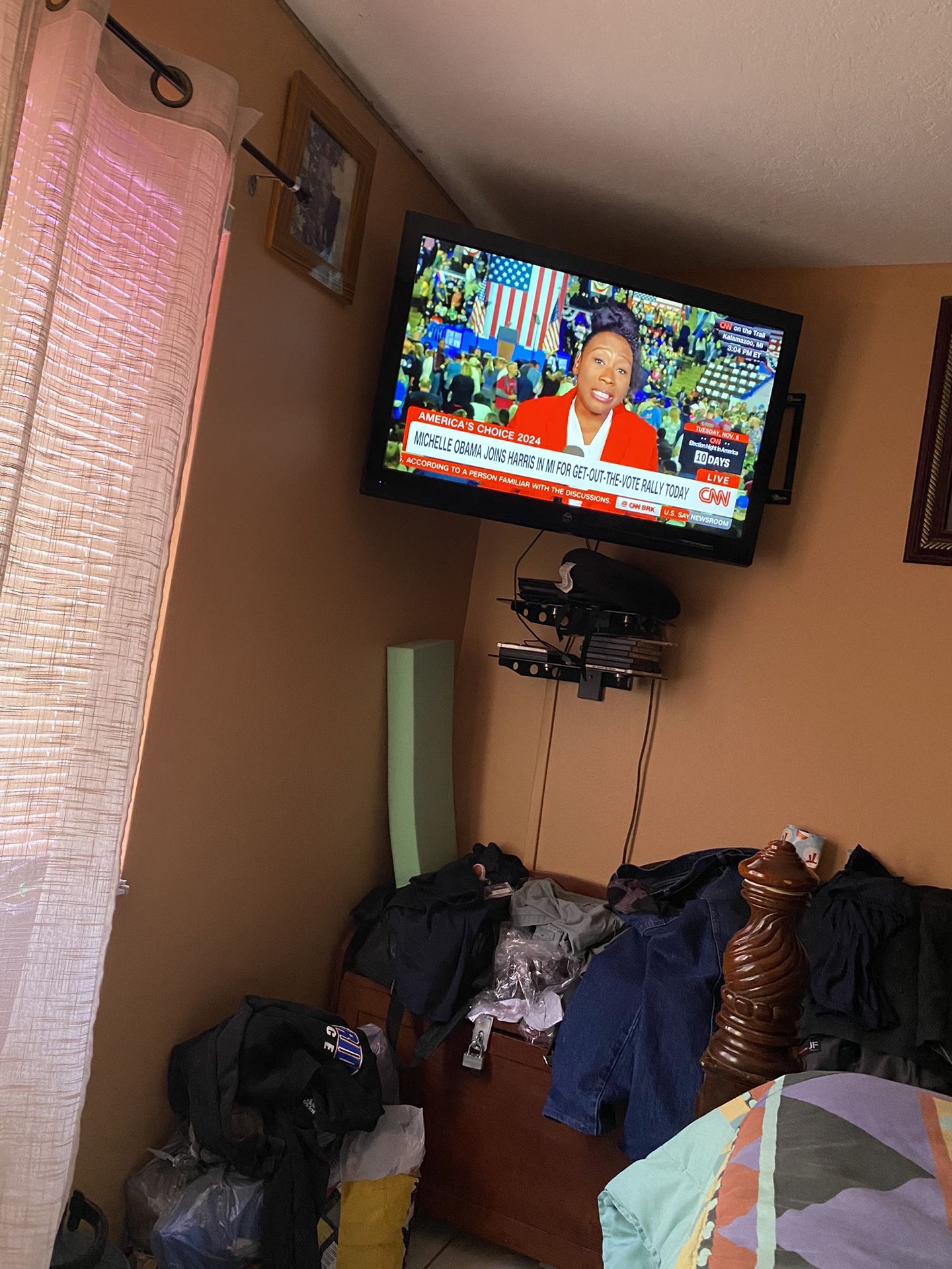 48” Flat Screen LG TV