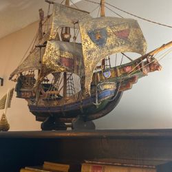 Antique Ship 