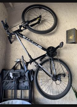 Giant Atx Mountain Bike