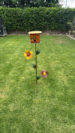 Metal Bird 🐦 House SALE PENDING