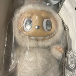 Pop Mart The Monsters Labubu Zimomo Angel in Clouds Figure + Tote Bag