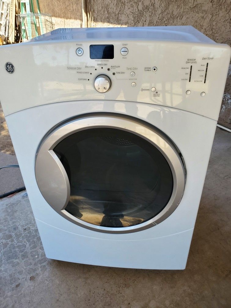 G E Dryer Super Plus Capacity Heavy duty