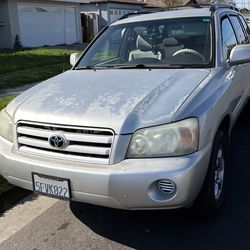 2004 Toyota Highlander
