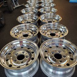 Alcoa 15x7.5 Ford Bronco/F150 5x5.5