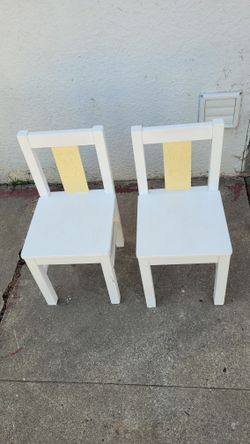 Chair For Children In Good Condition 