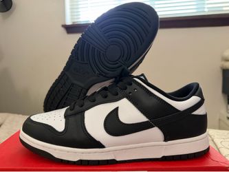 Men’s Nike Panda Dunks Size 10