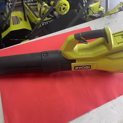 Ryobi 40V 120 MPH 550 CFM Cordless  Leaf Blower 